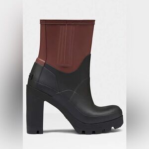 New Hunter AW15 contrast rubber rain boots size 7 Burgundy & Black
